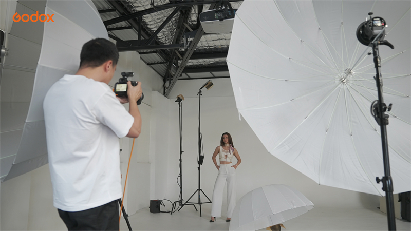 Off Camera Flash Lighting Techniques in Photography-Press Center-GODOX  Photo Equipment Co.,Ltd.